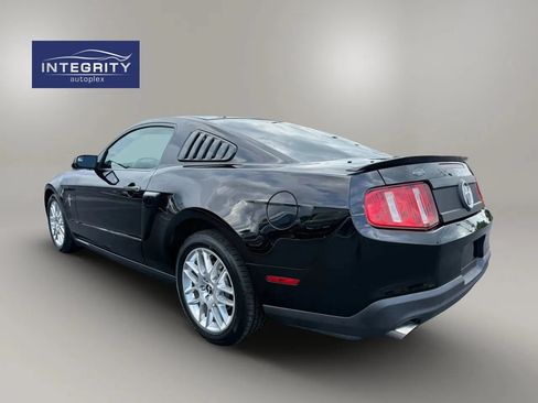 Used 2012 Ford Mustang Coupe RWD image 6