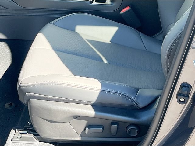 New 2026 Subaru Outback Limited AWD/4WD image 22