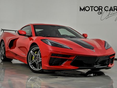 Used 2024 Chevrolet Corvette Stingray Premium Cpe RWD image 1