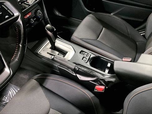 Used 2019 Subaru Crosstrek 2.0i Premium w/ Eyesight System image 15