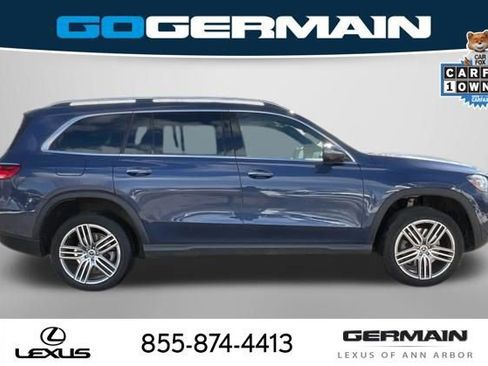Used 2025 Mercedes-Benz GLS 450 4MATIC image 9