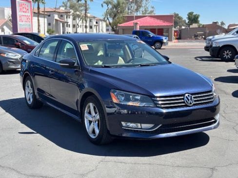 Used 2015 Volkswagen Passat 1.8T Limited Edition image 1
