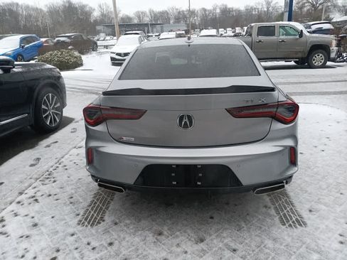 Used 2022 Acura TLX w/A-Spec Package image 4