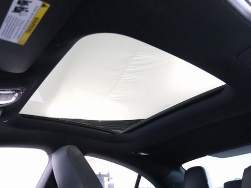 Certified 2025 Mercedes-Benz CLA 250 4MATIC image 10