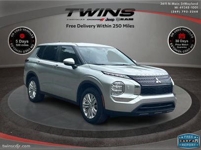 Used 2023 Mitsubishi Outlander ES