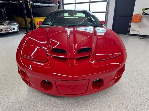 Used 1998 Pontiac Firebird Formula RWD image 11