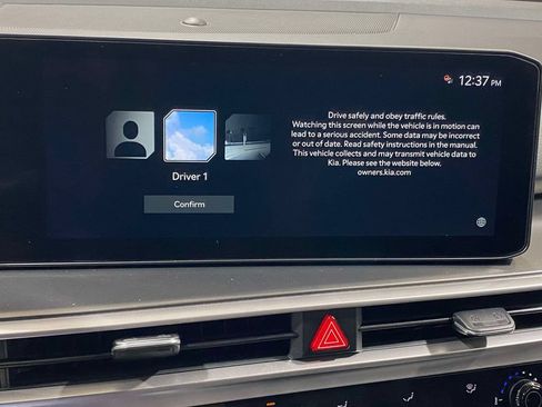 New 2026 Kia Sorento LX FWD image 26