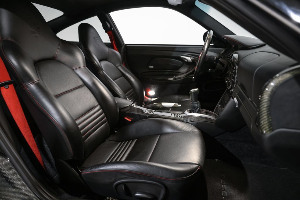 Used 2003 Porsche 911 GT2 RWD image 18