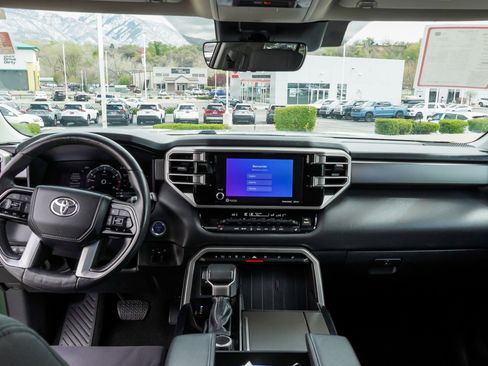 Certified 2023 Toyota Sequoia SR5 AWD/4WD image 33