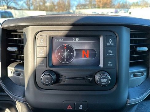 Used 2024 RAM 2500 Tradesman w/ Chrome Appearance Group image 23