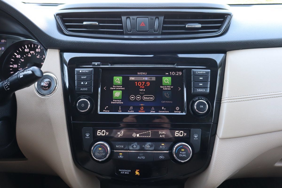 Used 2019 Nissan Rogue SL w/ Premium Package AWD/4WD image 35