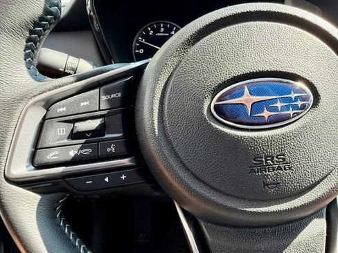 Used 2025 Subaru Legacy Premium AWD/4WD image 32