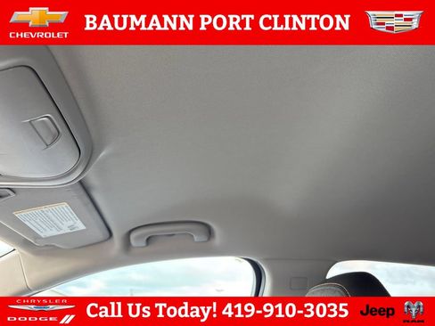 Used 2020 Chevrolet Equinox LT w/ Driver Convenience Package FWD image 22