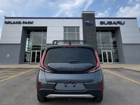 Used 2025 Kia Soul LX w/ LX Technology Package FWD image 6