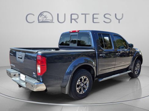 Certified 2019 Nissan Frontier SV w/ Value Truck Package RWD image 7