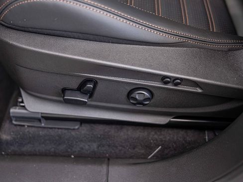 New 2025 Alfa Romeo Stelvio Sprint image 24