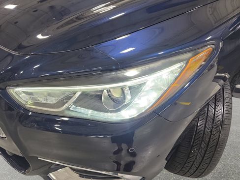 Used 2018 INFINITI QX60 Luxe w/ Deluxe Technology Package AWD/4WD image 30