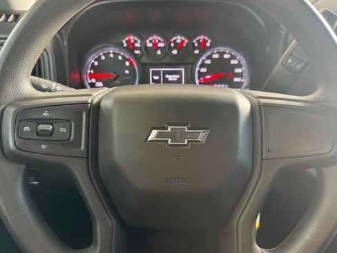 Used 2019 Chevrolet Silverado 1500 Custom Trail Boss w/ Custom Convenience Package AWD/4WD image 26