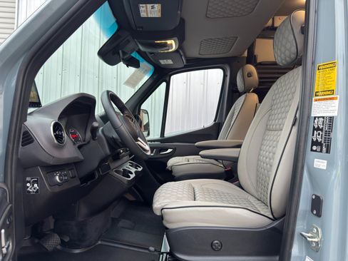 Used 2023 Mercedes-Benz Sprinter 3500 w/ Parking Package image 16