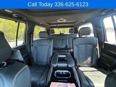 Used 2025 Jeep Grand Wagoneer L Series III w/ Rear Seat Video Group 1 AWD/4WD image 38