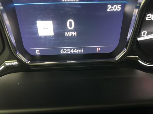 Used 2022 GMC Sierra 3500 Denali image 15