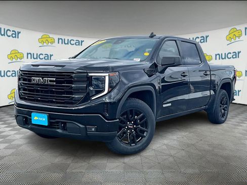 Used 2022 GMC Sierra 1500 Elevation image 3