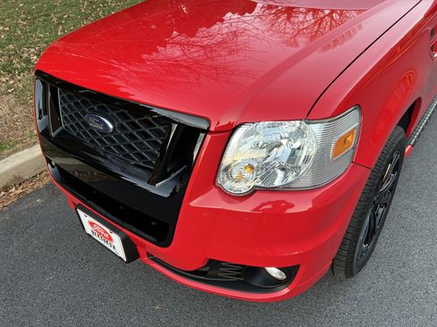 Used 2008 Ford Explorer Sport Trac Adrenalin image 85