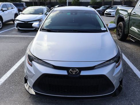 Used 2022 Toyota Corolla LE FWD image 5