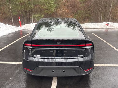 New 2026 Toyota Prius LE image 4