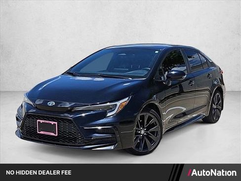 Used 2025 Toyota Corolla SE FWD image 1