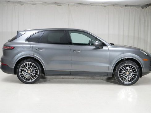 Used 2019 Porsche Cayenne image 9
