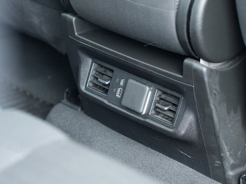 Used 2025 Chevrolet Silverado 1500 LT image 20