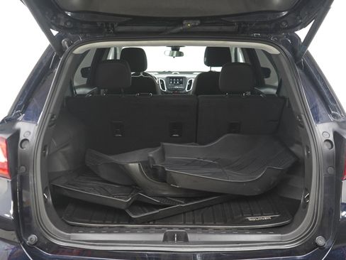 Used 2021 Chevrolet Equinox LT AWD/4WD image 16