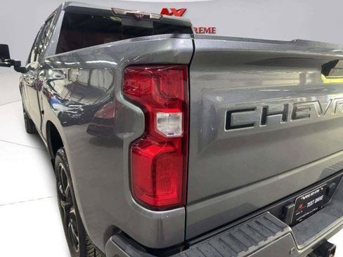 Used 2021 Chevrolet Silverado 1500 High Country w/ Technology Package AWD/4WD image 12