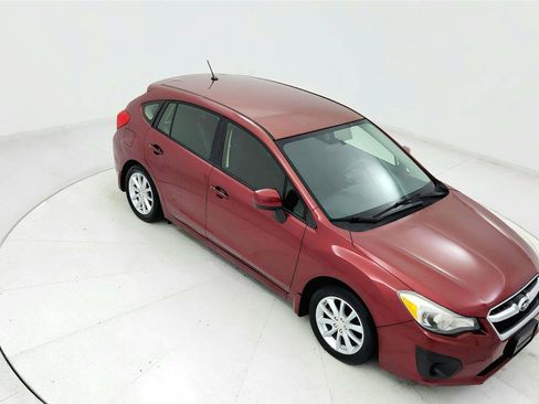 Used 2014 Subaru Impreza 2.0i Premium w/ All-Weather Package w/CVT AWD/4WD image 19