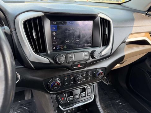 Used 2020 GMC Terrain SLE w/ Driver Convenience Package AWD/4WD image 21