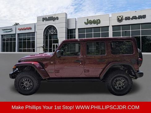 Used 2021 Jeep Wrangler Unlimited Rubicon w/ Trailer Tow Package AWD/4WD image 6