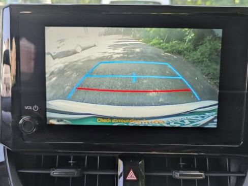 Used 2024 Toyota Corolla LE FWD image 39