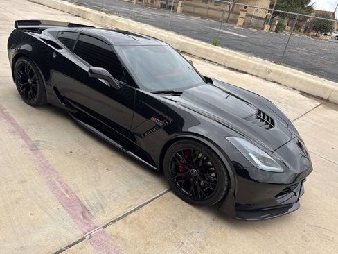 Used 2019 Chevrolet Corvette Z06 image 13