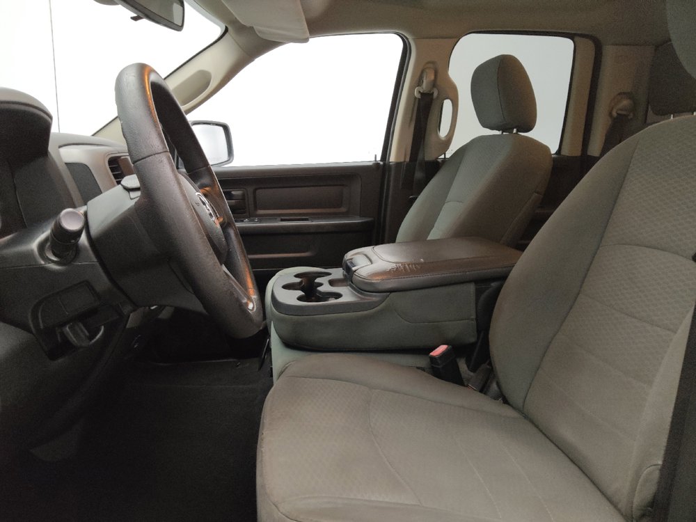 Used 2014 RAM 1500 Express w/ Black Ram 1500 Express Group RWD image 17