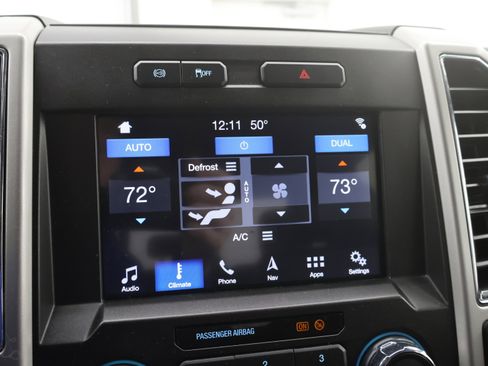 Used 2019 Ford F350 Lariat w/ Chrome Package image 46