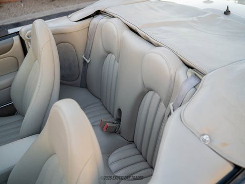Used 2000 Jaguar XK8 Convertible RWD image 45