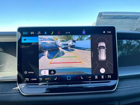 New 2025 Volkswagen Tiguan SE R-Line image 42