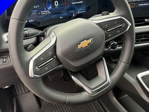 New 2026 Chevrolet Equinox LT FWD image 13