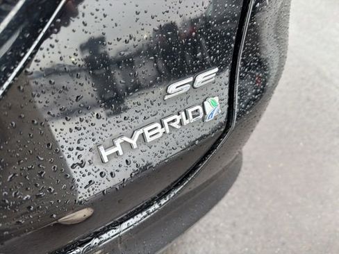 Used 2016 Ford Fusion SE image 10