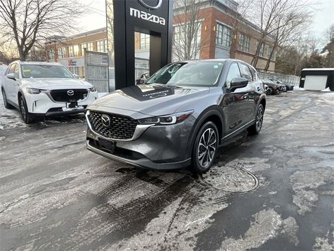 Certified 2023 MAZDA CX-5 AWD 2.5 S w/ Premium Plus Pkg image 4