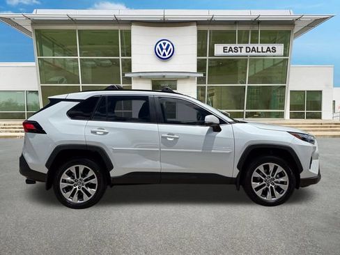 Used 2025 Toyota RAV4 XLE Premium FWD image 2