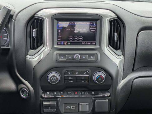 Used 2026 Chevrolet Silverado 2500 Custom w/ Custom Value Package AWD/4WD image 17