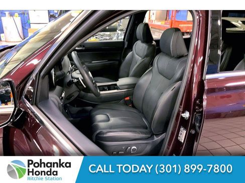 Used 2025 Hyundai Palisade Calligraphy image 18