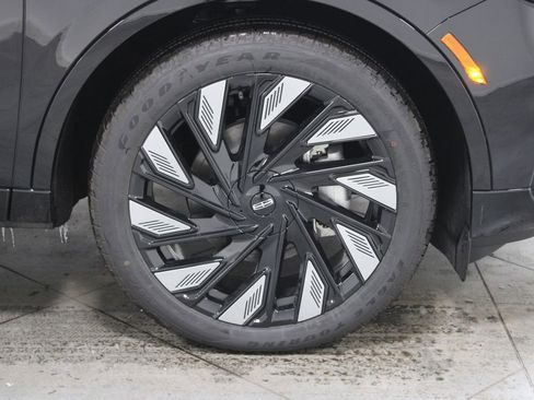 New 2026 Lincoln Nautilus Reserve w/ Jet Appearance Package image 12